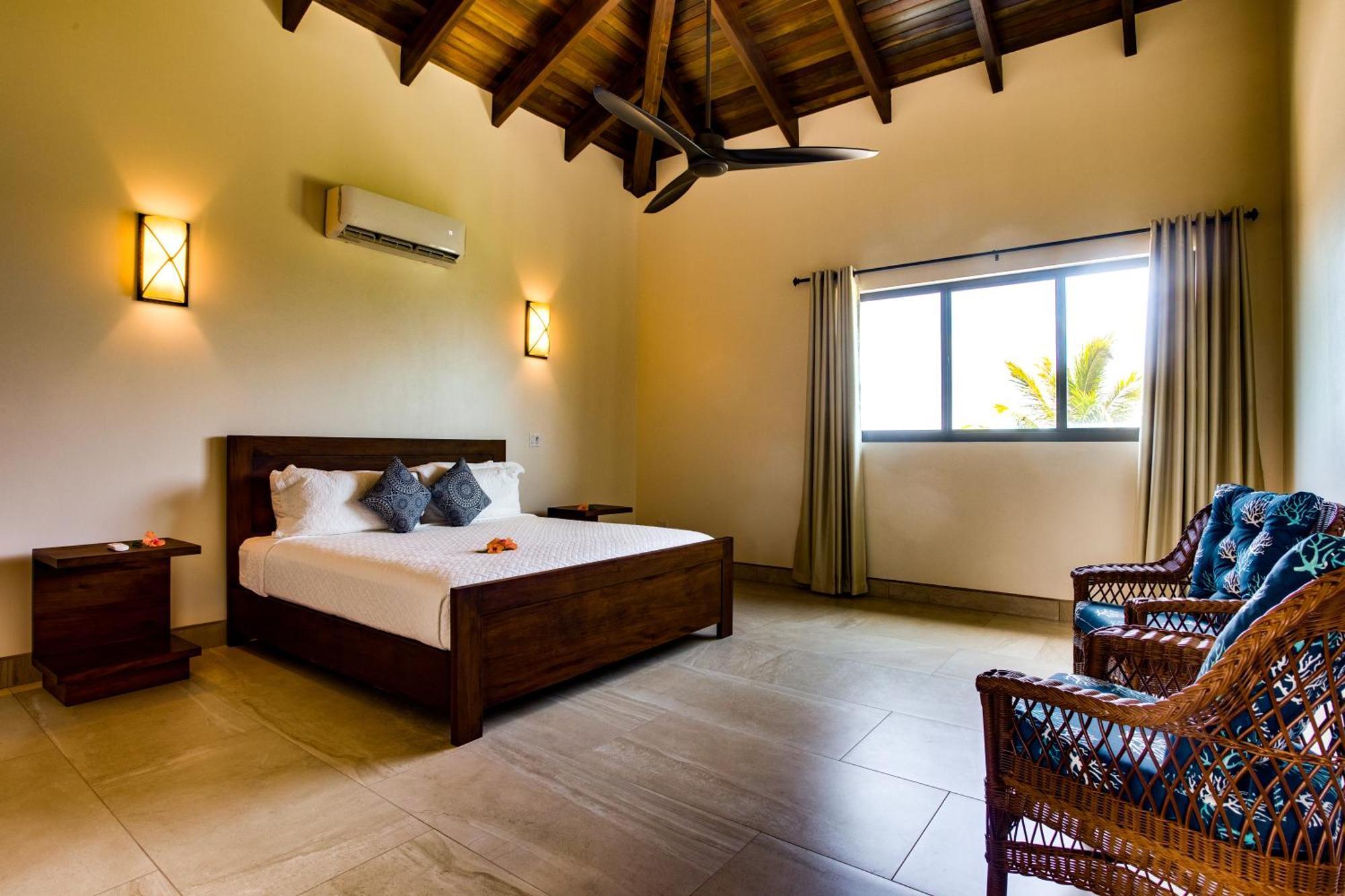Naia Resort And Spa Placencia Luaran gambar